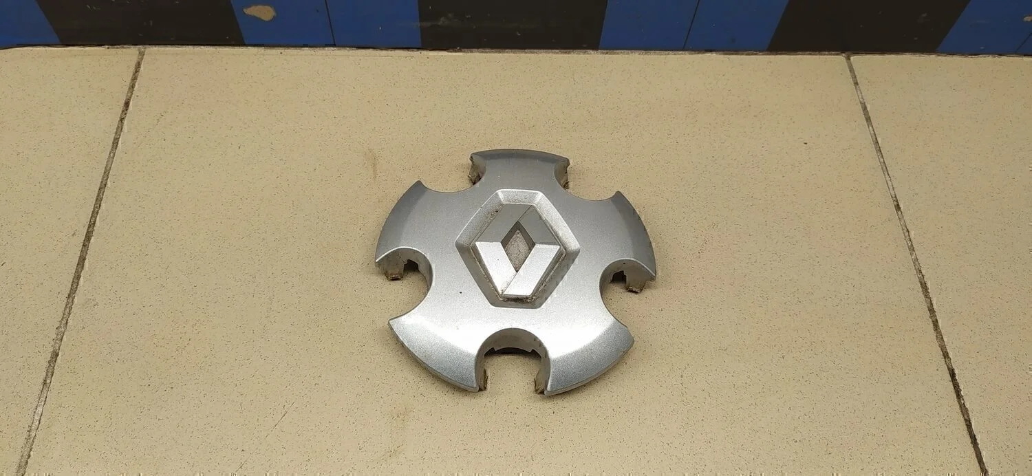 Колпак декоративный Duster 2012>