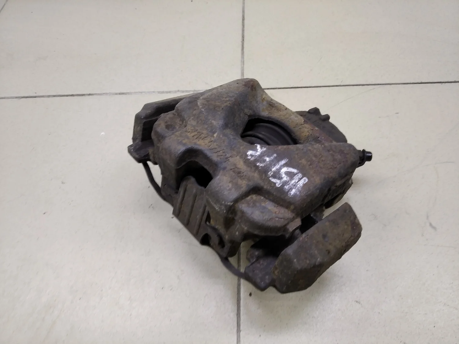 Суппорт передний правый 3-серия E90/E91 2005>