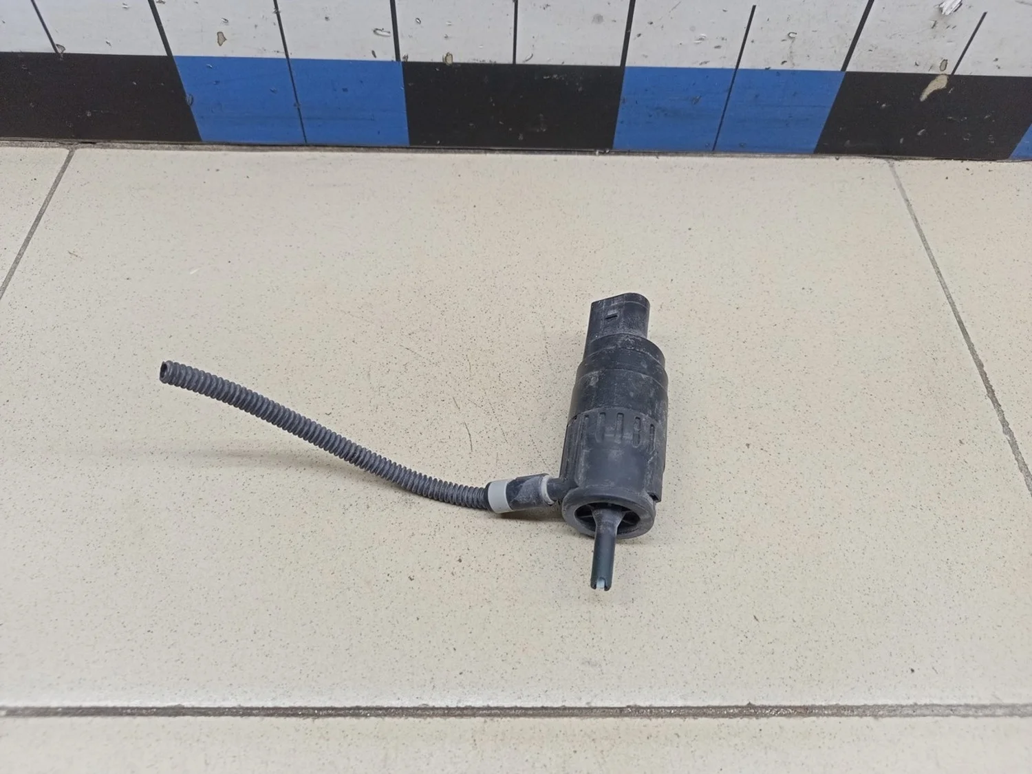 Насос омывателя A4 [B5] 1994-2000