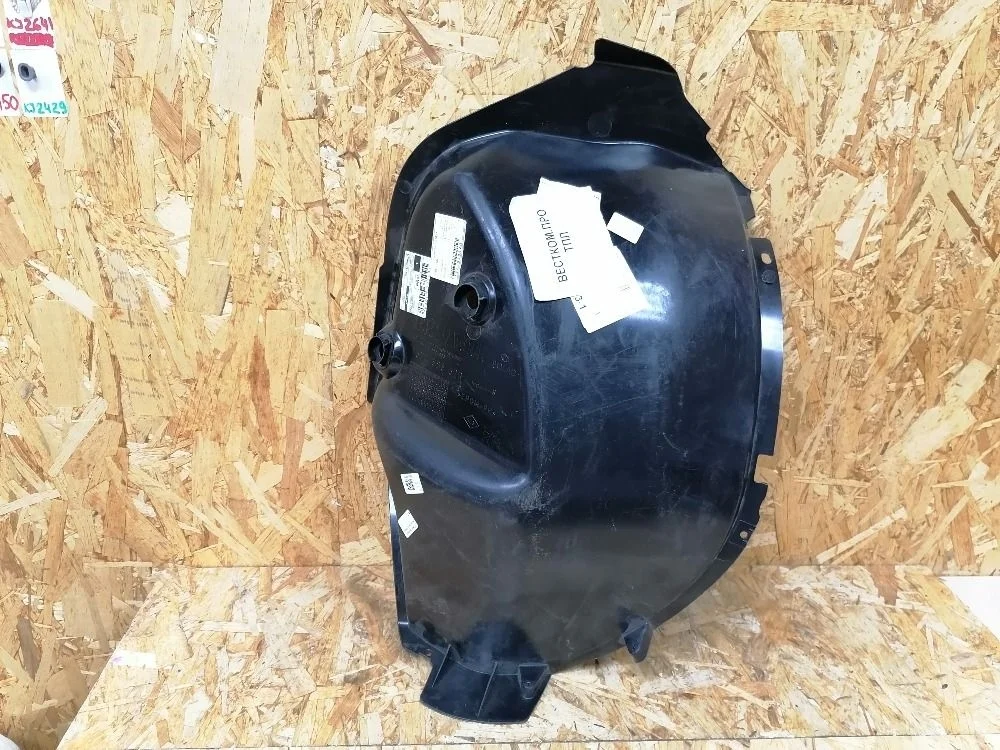 Подкрылок (локер) зад.прав. Renault Duster I (2010—2015) 767488862R