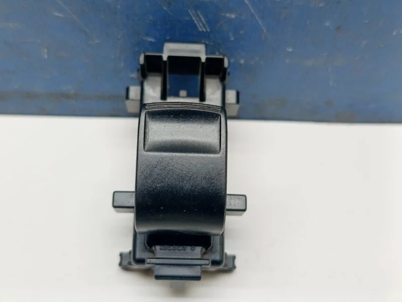 Кнопка стеклоподъемника Toyota Camry 40 2006-2011 8481052030