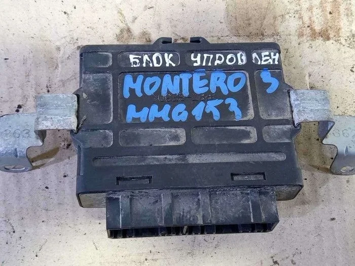 Блок управления ABS Mitsubishi Montero III (1999—2006)