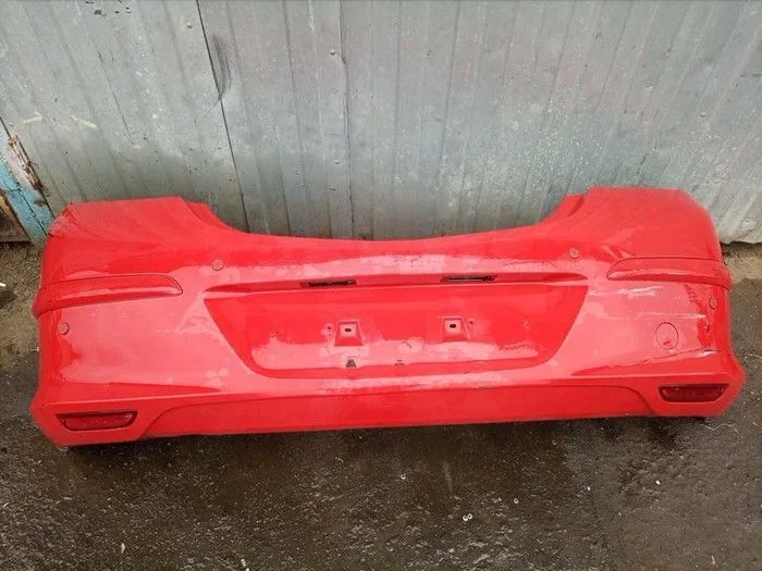 Бампер задний Opel Astra H (2004—2007)