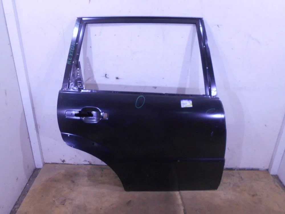 Дверь задняя правая SsangYong Rexton II (2006—2012)