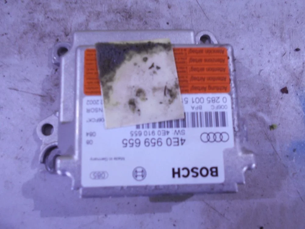 Блок SRS Audi A8 D3 (2002—2005)