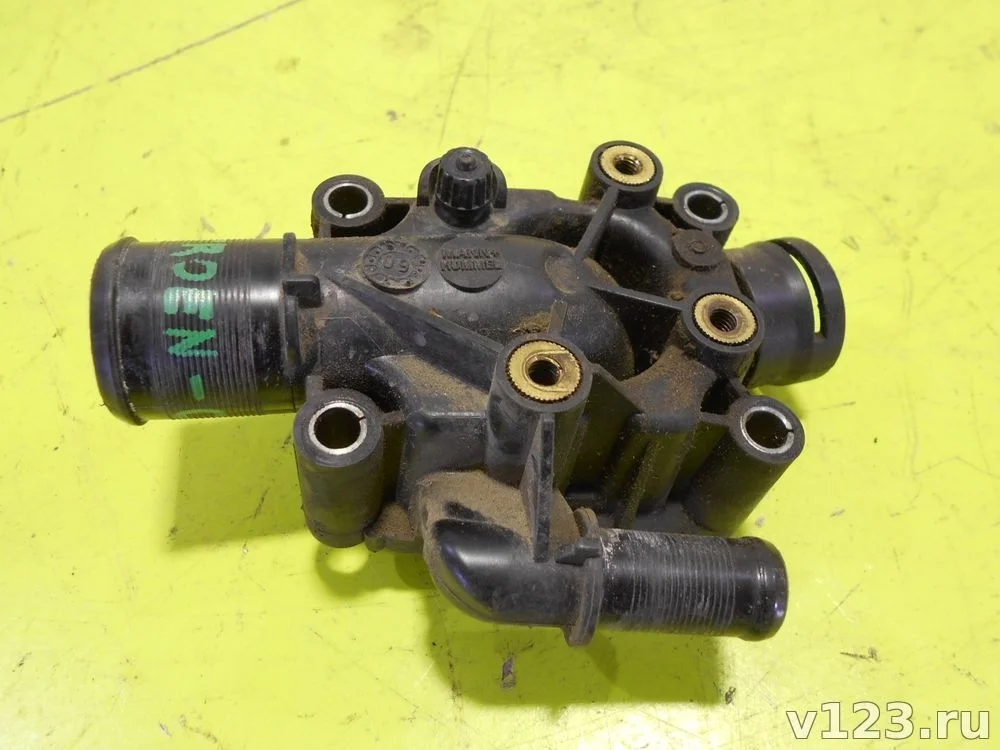 Корпус термостата Citroen C4 I (2004—2014)