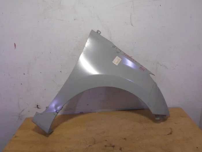 Крыло переднее правое Hyundai Elantra V (2010—2014)