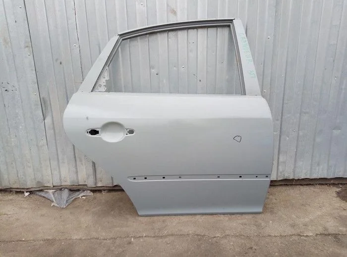 Дверь задняя правая Hyundai Grandeur IV рестайлинг (2009—2011)