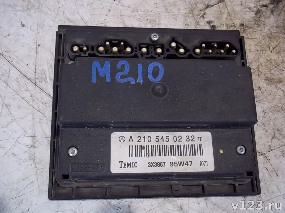 Блок управления вентилятором Mercedes-Benz E-класс W210/S210 (1995—1999)