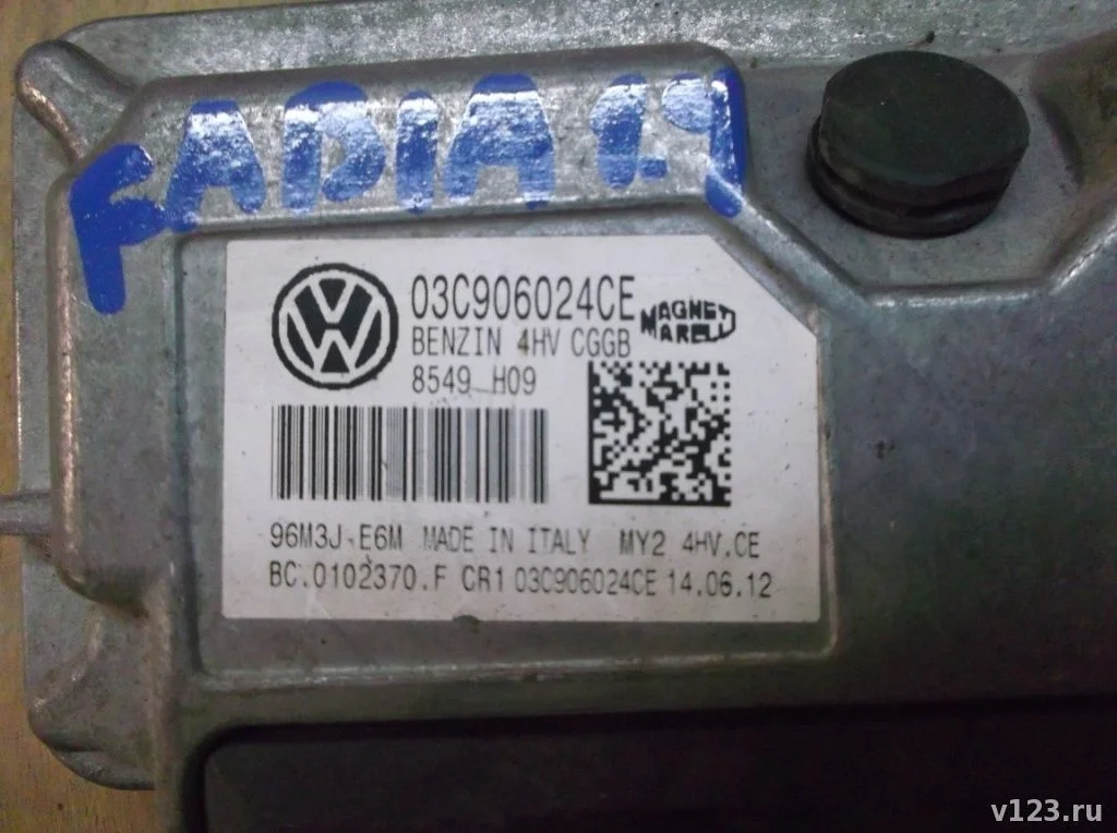 Блок управления двигателем Skoda Fabia II (2007—2010)