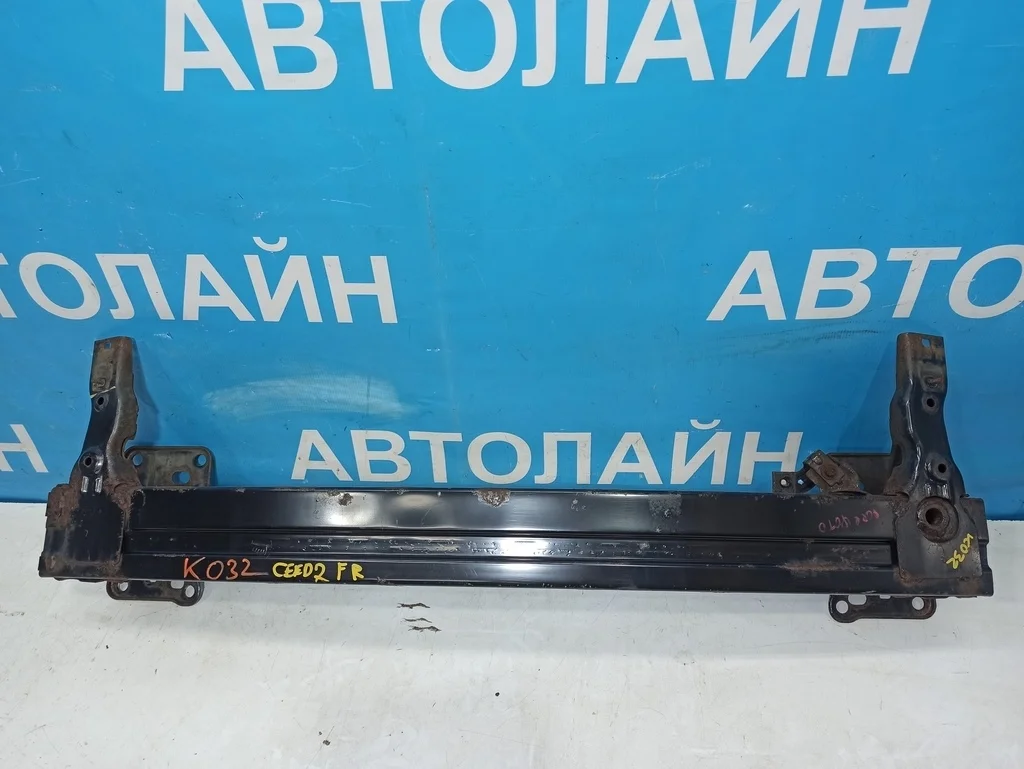 усилитель переднего бампера Kia Ceed 2 JD 2012-2015 30.11.2012