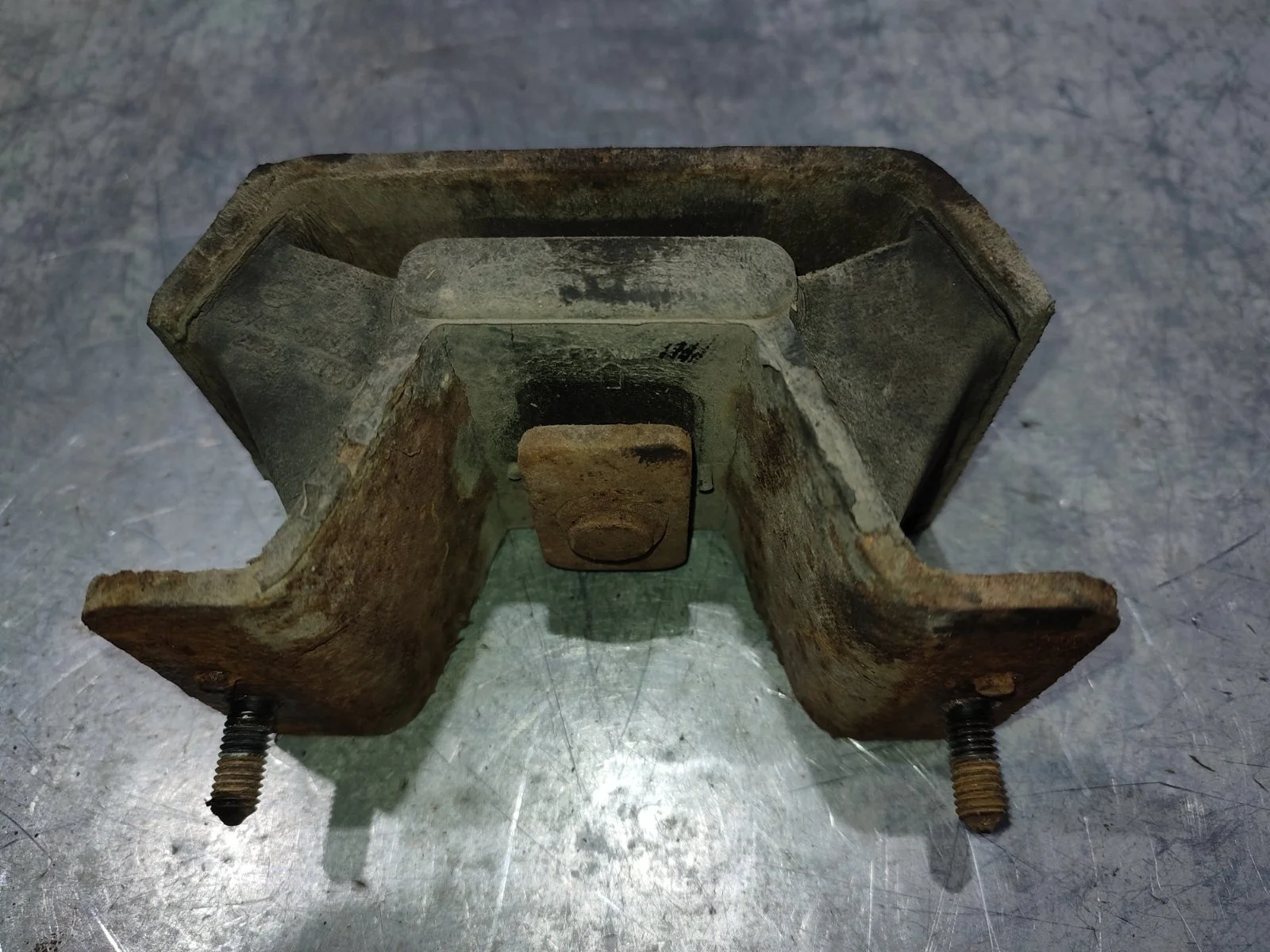 Подушка (опора) двигателя Ssang Yong Actyon 2007 C100