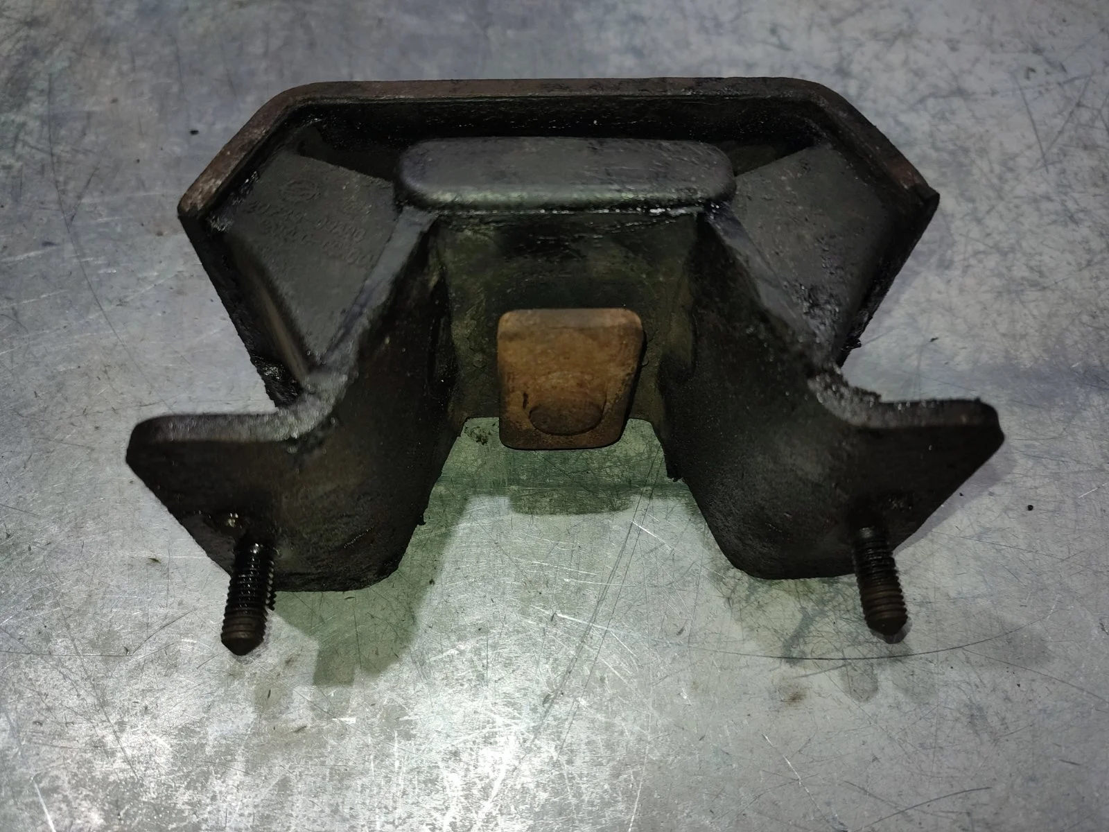 Подушка (опора) двигателя Ssang Yong Actyon 2007 C100