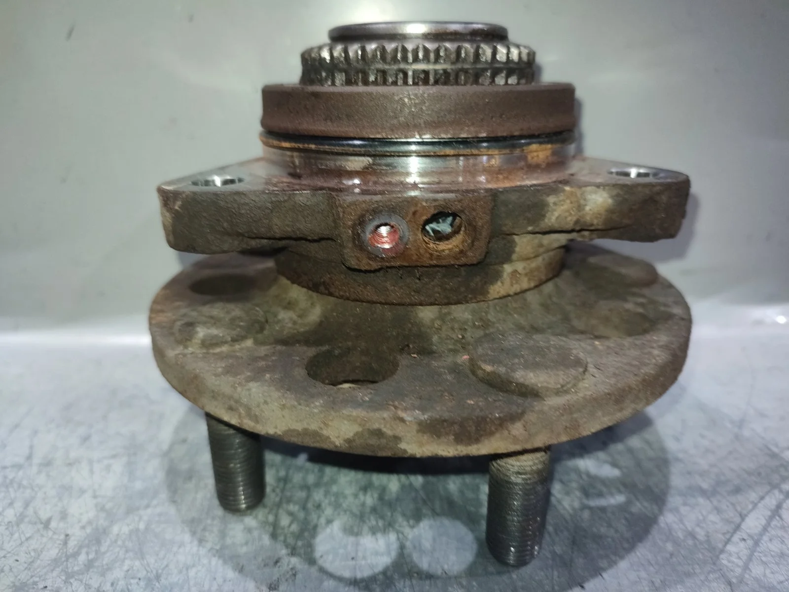 Ступица Ssang Yong Actyon 2007 C100