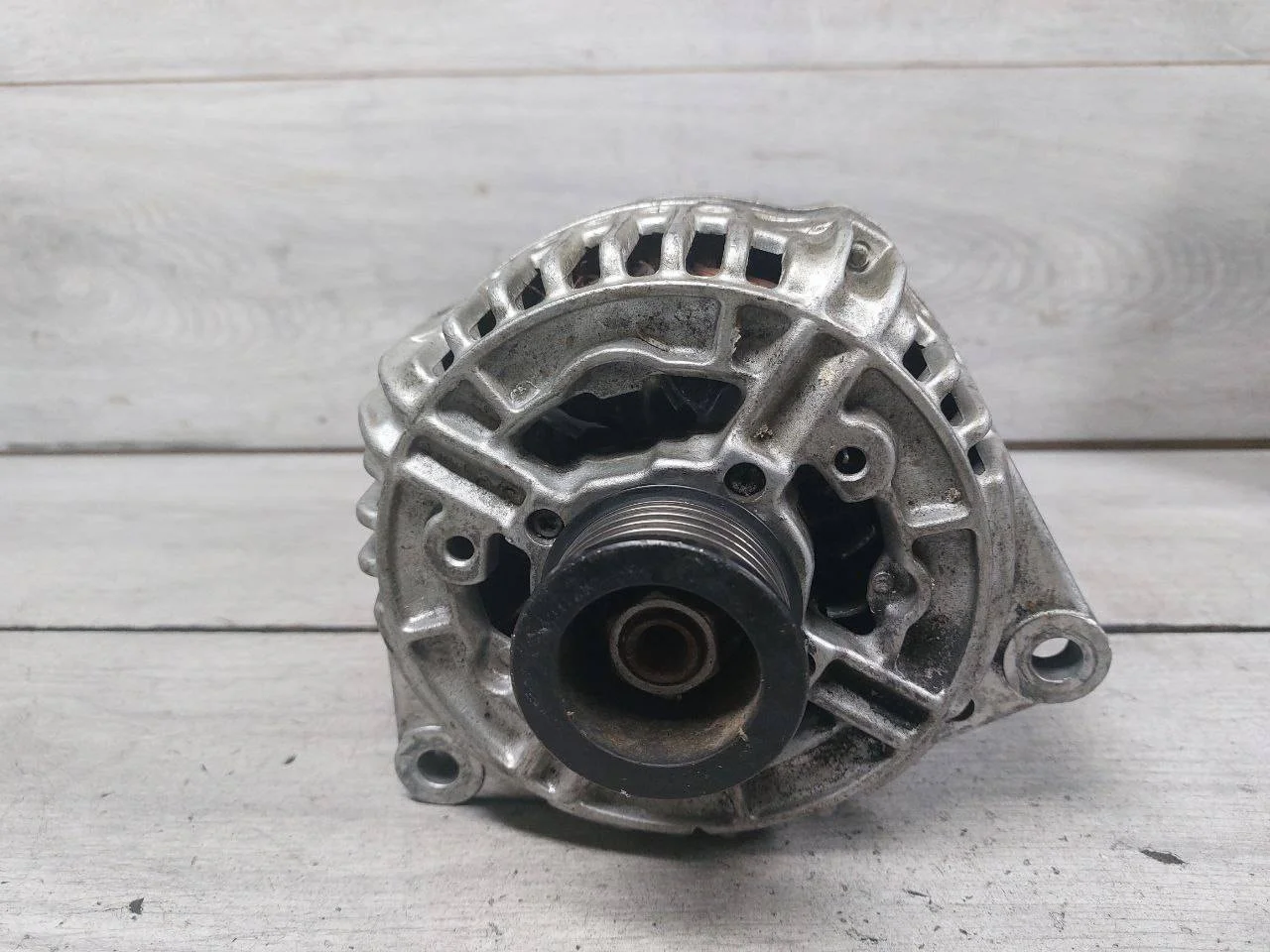 генератор Mercedes-Benz E W210/S210