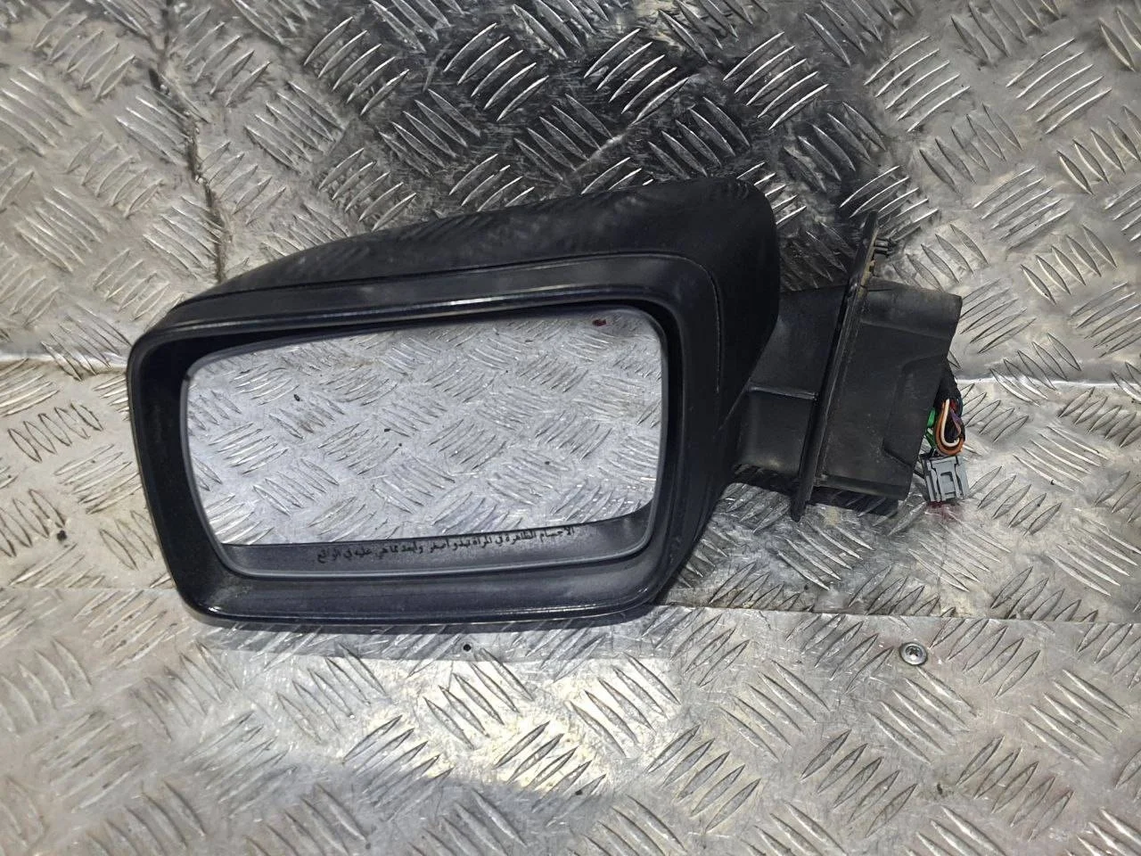 зеркало наружное левое Land Rover Discovery 3 L319