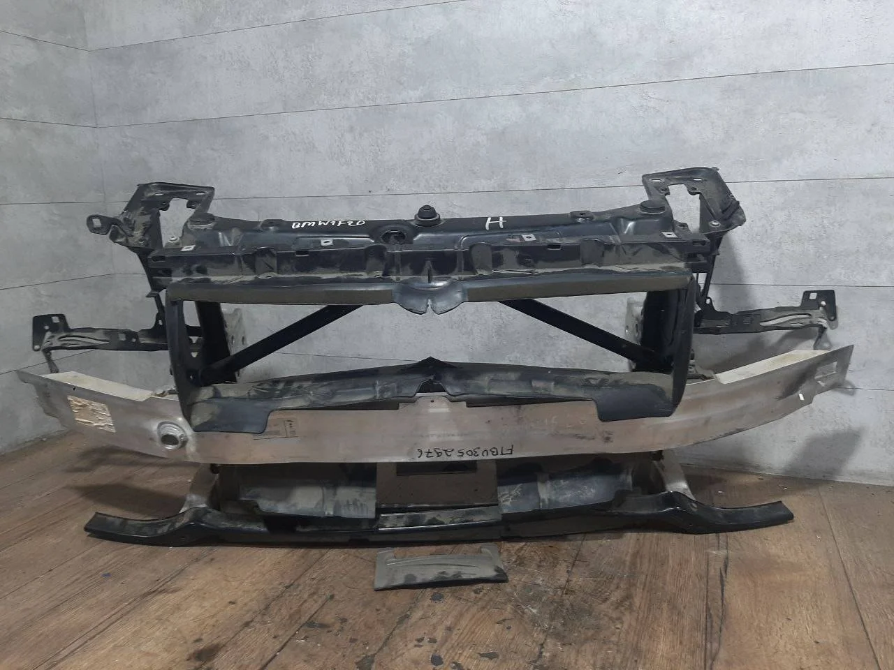 передняя панель (телевизор) BMW 1 F20/F21