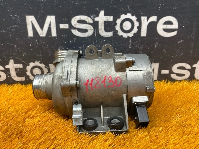 Помпа Bmw 6-Series 2006 11517545201 E63 N52B30A