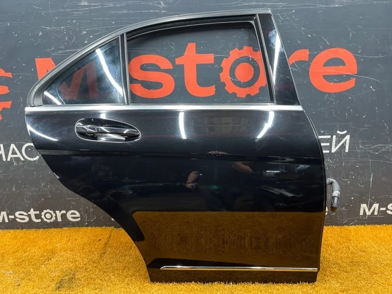 Дверь Mercedes-Benz C-Class 2010 A2047300205 W204 271.860, задняя правая