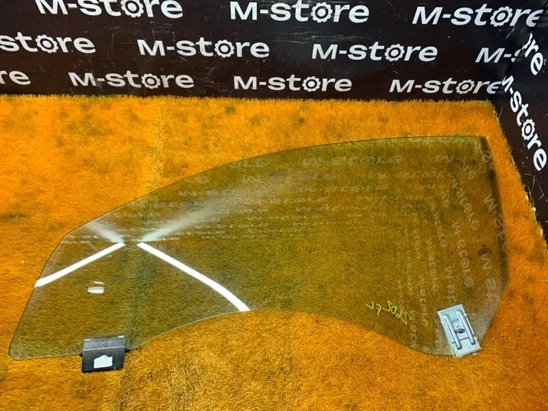 Стекло боковое BMW 6-Series 2006 51337009709 E63 N52B30A, переднее левое