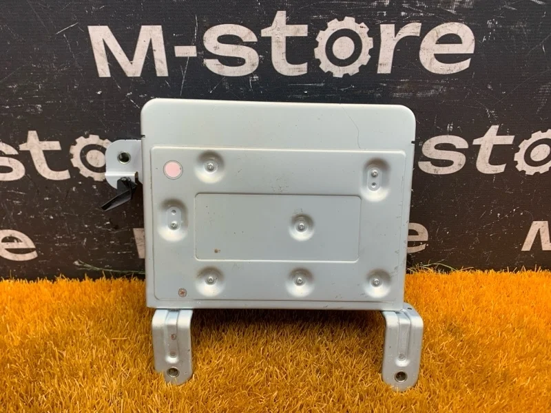 Усилитель звука Volvo Xc60 2015 31409935 DZ40 B4204T11