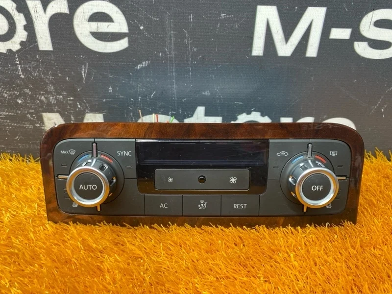 Блок управления климат-контролем Volkswagen Touareg 2012 7P6907040BK 7P CGR