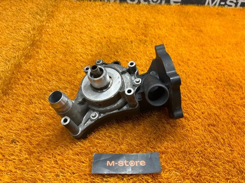 Помпа Audi Q7 2008 079121014F 4LB BAR