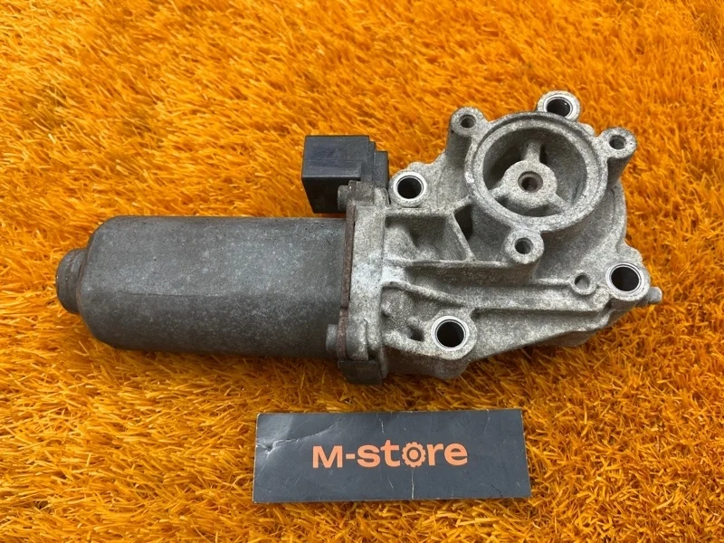 Мотор раздаточной коробки Land Rover Range Rover 2006 IGH500040 L322 448PN