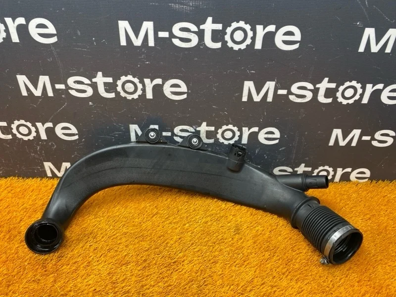 Воздуховод Bmw 3-Series 2007 13717556550 E92 N54B30A