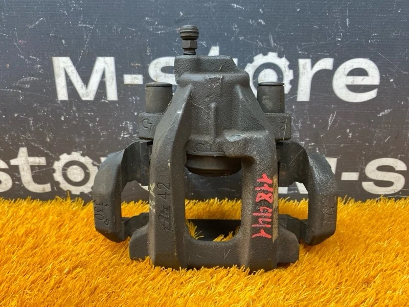 Суппорт Mercedes-Benz Gl-Class 2007 A0044204083 X164 273.923, задний правый