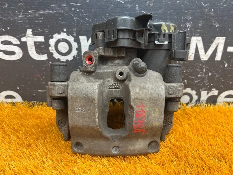 Суппорт Mercedes-Benz C-Class 2014 A2054230281 W205 274.920, задний правый