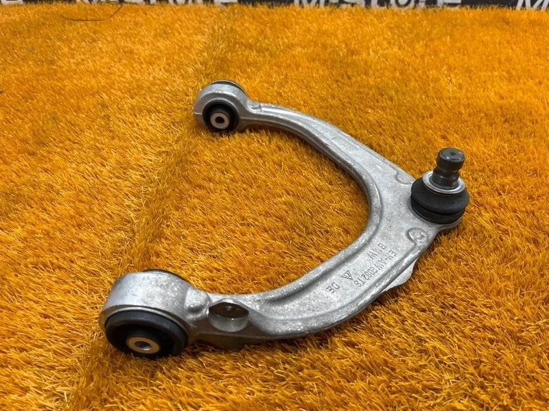 Рычаг подвески верхний Bmw X5 2008 31126863786 E70 N52B30A, передний правый