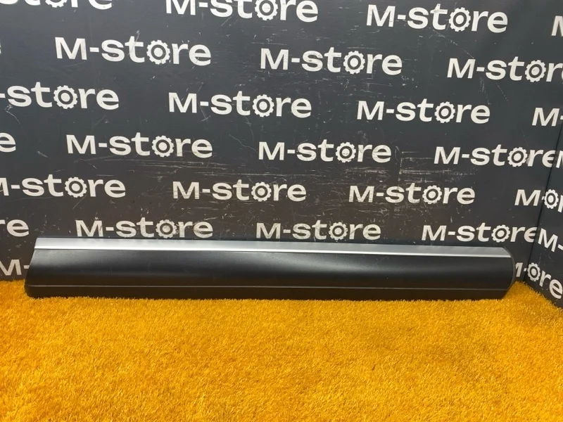Молдинг на дверь Porsche Cayenne 2007 7L5837788 957 M4801, передний правый