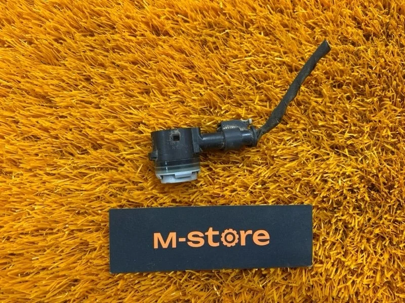 Датчик парковки , парктроник Audi Q7 2015 5Q0919275B 4M CYR, задний