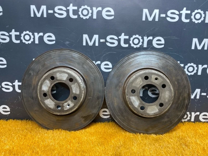 Диск тормозной Audi A4 2009 8K0615301 B8/8K CDH, передний