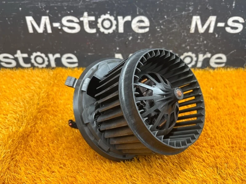 Мотор печки Audi Q7 2008 7H0819021 4LB BAR