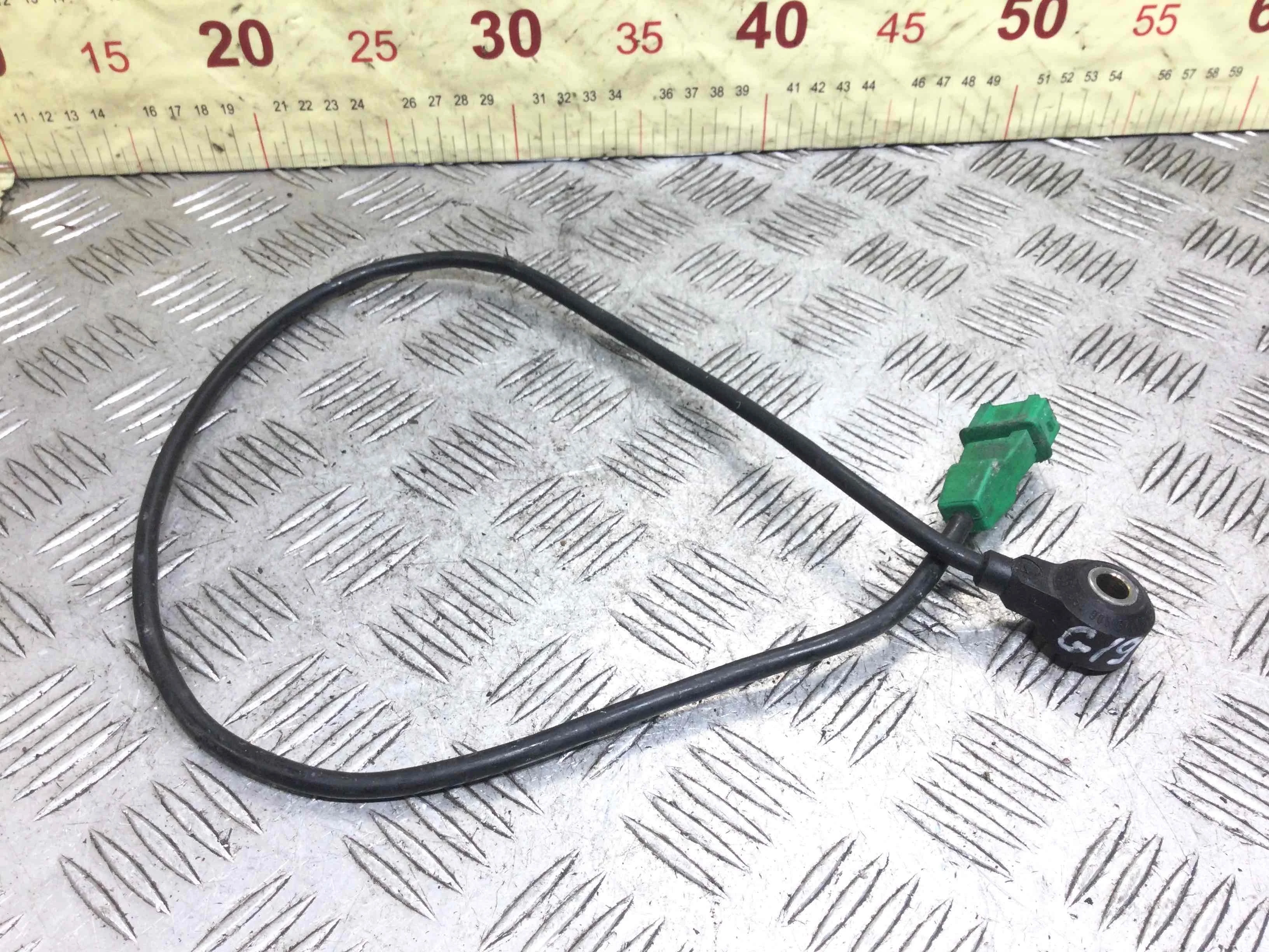 Датчик детонации Volkswagen Passat B5 (1996-2000) бензин 1.6 i Механика Универсал