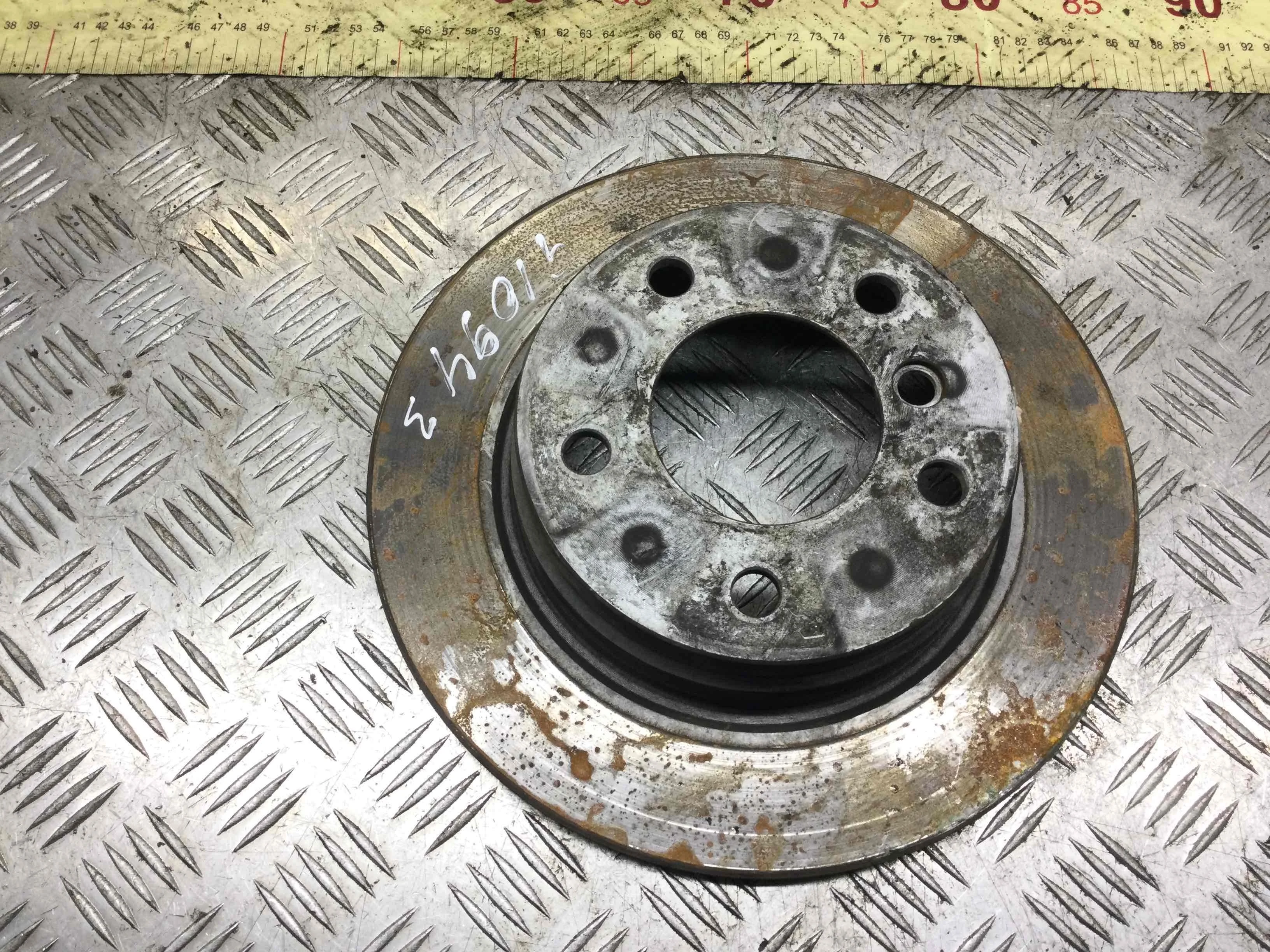 Диск тормозной задний BMW 3-Series 3-Series E46 1998 - 2006 бензин 1.8 i Механика 3-дв, купе