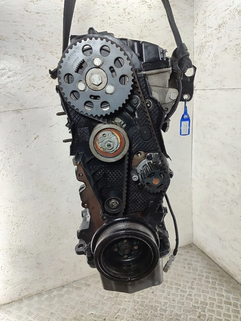 Двигатель AXB Volkswagen Caravelle T5 1.9 Дизель