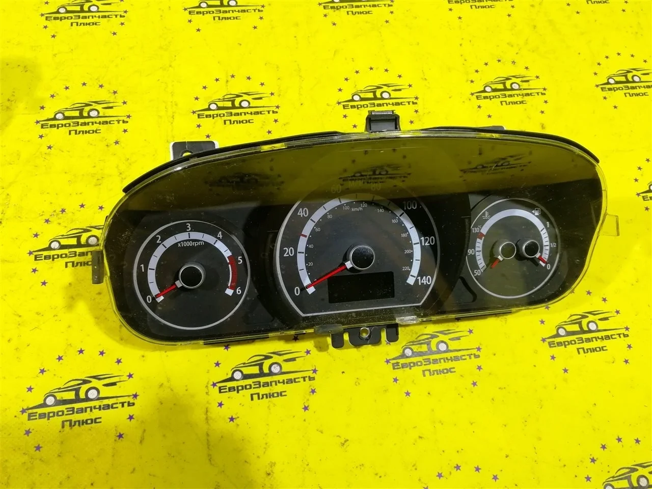 Щиток приборов Kia Ceed 1 940011H010 ED