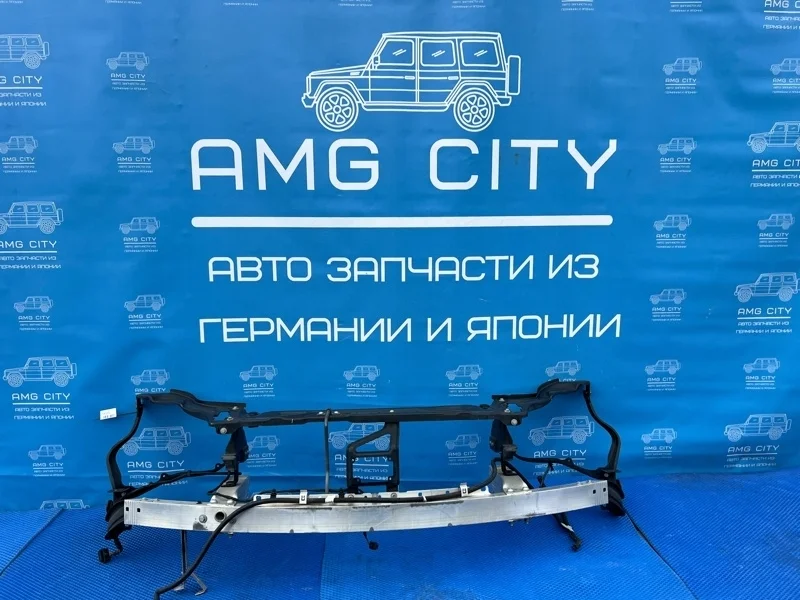 Передняя панель телевизора передняя Mercedes-Benz