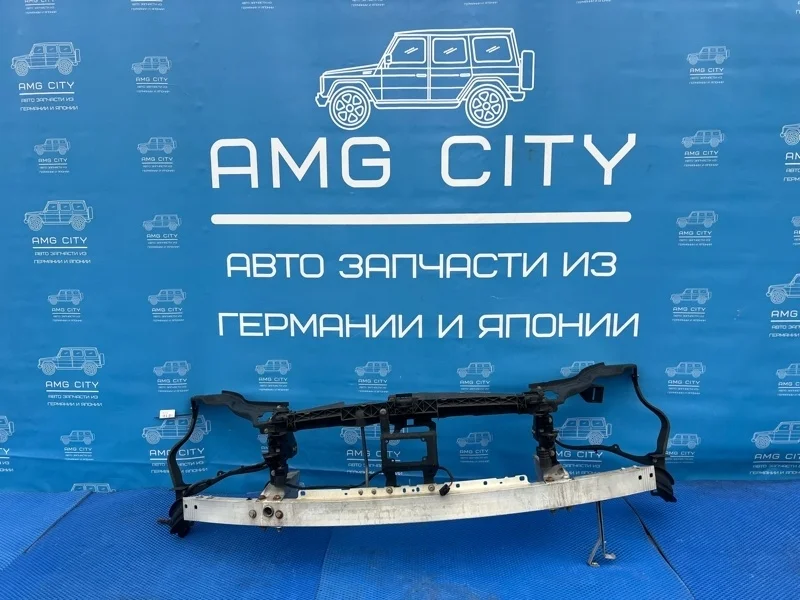 Передняя панель телевизора передняя Mercedes-Benz