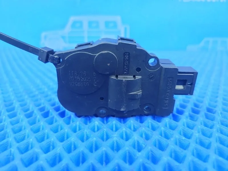 Сервопривод заслонок печки Mercedes-Benz M-class