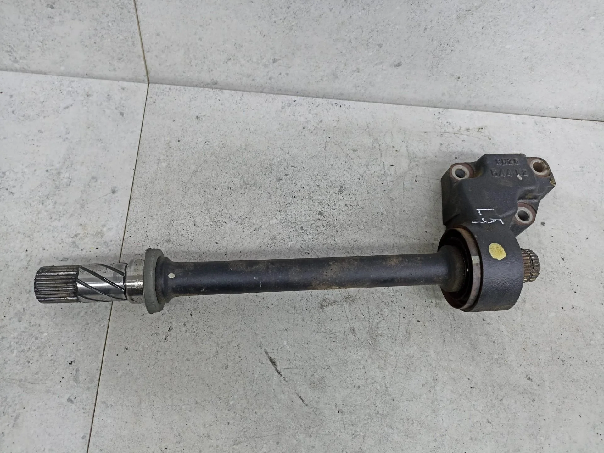 Промежуточный вал КПП Mazda 6 2 2009 GA4425700D