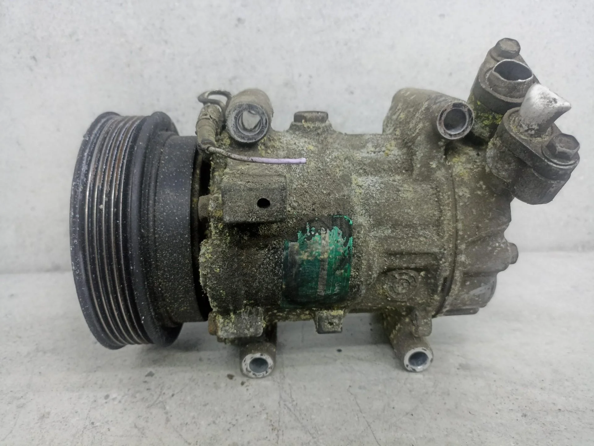 Компрессор кондиционера Renault Kangoo 7700273801