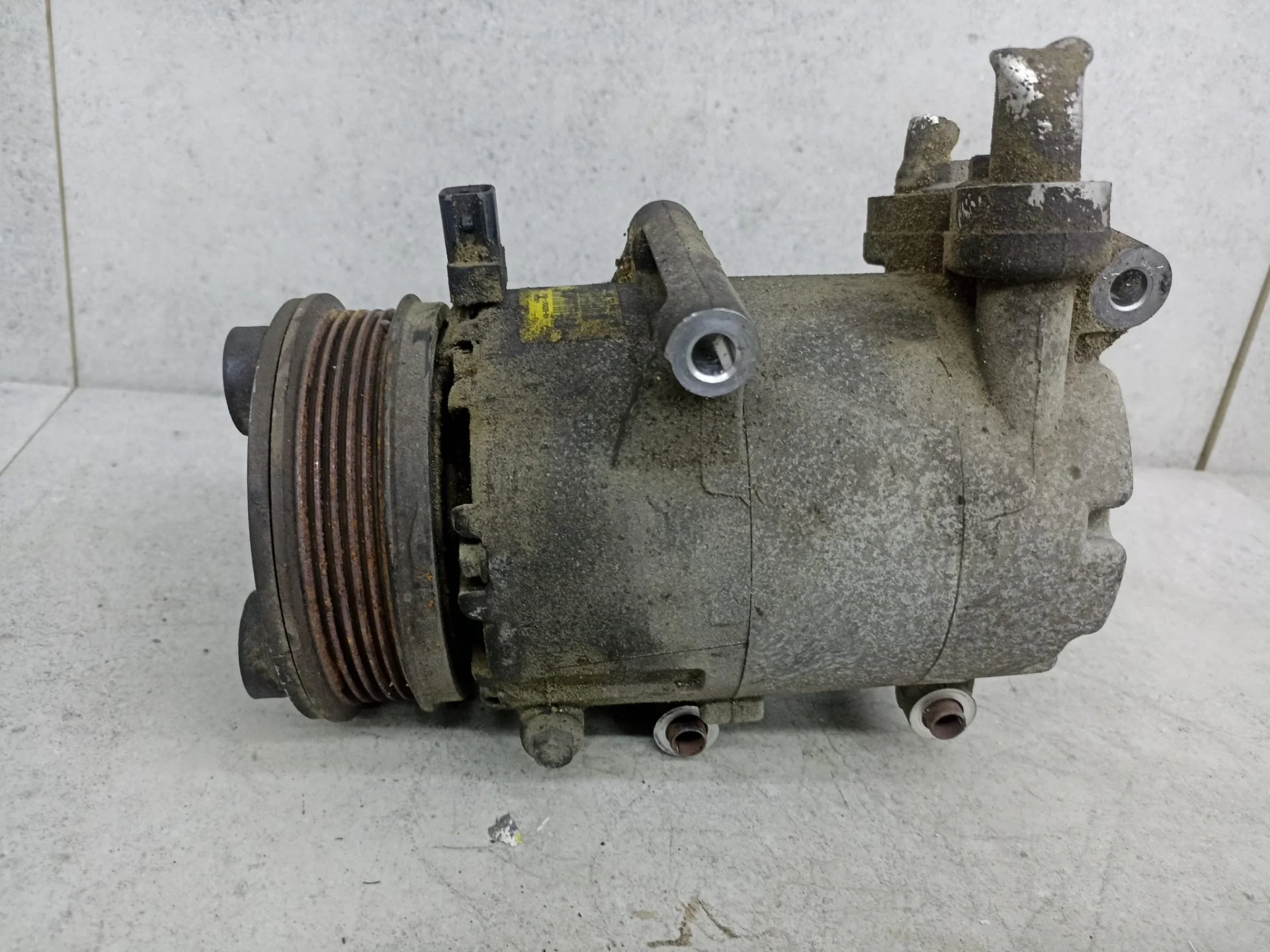 Компрессор кондиционера Ford Focus 2 рест.