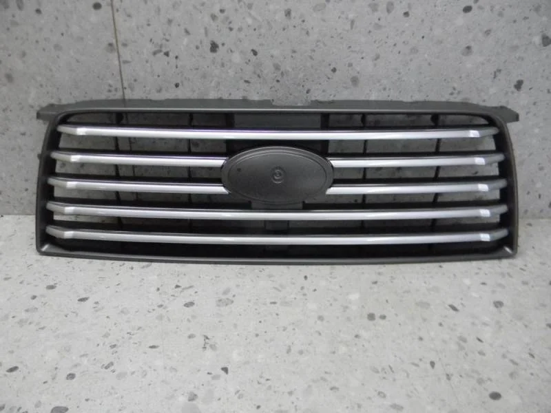 Решетка радиатора Subaru Forester (S11) 2002-2007