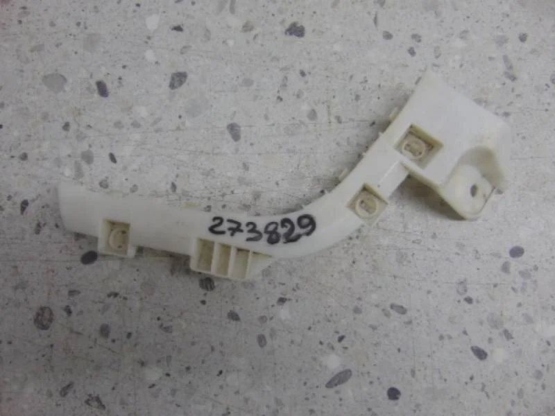 Направляющая заднего бампера левая Mitsubishi ASX (GA) 2010>