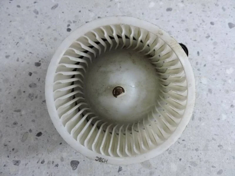 Моторчик отопителя Kia Ceed (JD) 2012-2018