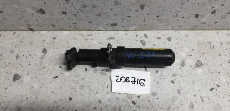 Форсунка омывателя фары Mercedes-Benz S-Class (W221) 2005-2013